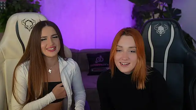 Goldie Flame online show from November 2025 08:18:02 PM