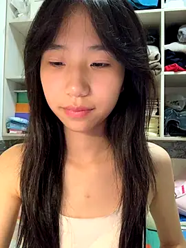 xiaotao-999 online show from September 2025 04:51:02 PM