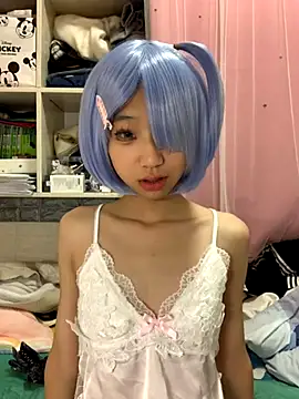 xiaotao-999 online show from October 2025 04:40:02 PM