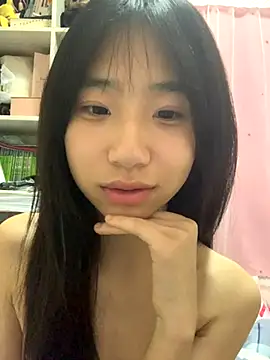 xiaotao-999 online show from November 2025 03:59:01 PM