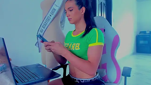 ISA BELLA VZL online show from January 2026 12:03:02 AM