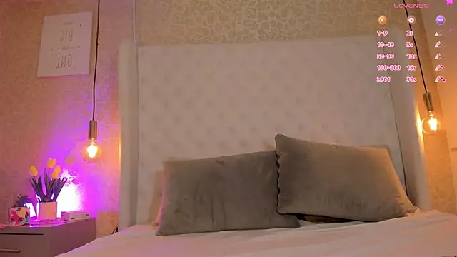 juliie star online show from March 2026 01:10:01 AM