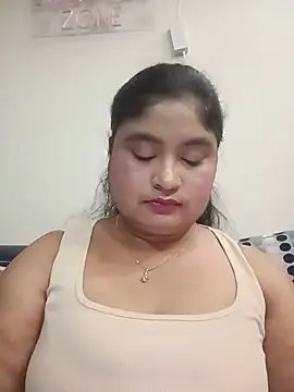 Snapshot of hornyriyanka chatting on June 2026 02:38:01 AM hornyriyanka online show from June 2026 02:38:01 AM