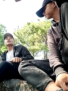 Snapshot of zebba12 chatting on October 2025 06:43:02 AM zebba12 online show from October 2025 06:43:02 AM