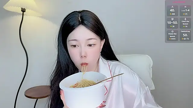 Bella Ava online show from February 2026 12:23:02 PM