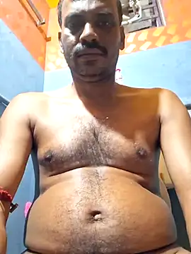 cutecouple1983 online show from November 2025 11:02:01 AM