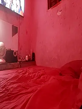 Snapshot of Kellye_hotTs chatting on October 2025 05:07:02 AM Kellye hotTs online show from October 2025 05:07:02 AM