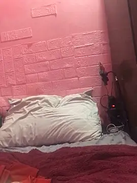 Snapshot of Kellye_hotTs chatting on February 2026 02:31:01 AM Kellye hotTs online show from February 2026 02:31:01 AM