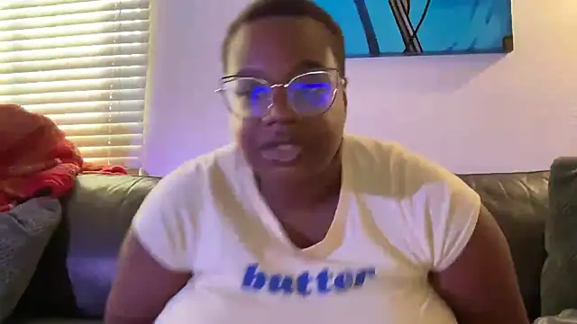 Snapshot of furykat1 chatting on July 2026 03:00:02 AM furykat1 online show from July 2026 03:00:02 AM