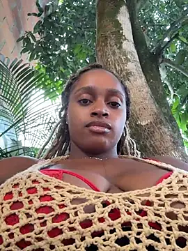 Snapshot of darle_volant chatting on July 2026 09:49:02 PM darle volant online show from July 2026 09:49:02 PM