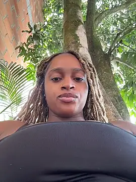 Snapshot of darle_volant chatting on July 2026 07:30:01 PM darle volant online show from July 2026 07:30:01 PM