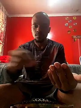 Snapshot of BaggyDirt chatting on November 2025 10:15:01 AM BaggyDirt online show from November 2025 10:15:01 AM