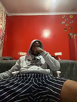 Snapshot of BaggyDirt chatting on November 2025 05:13:02 AM BaggyDirt online show from November 2025 05:13:02 AM