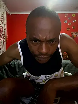 Snapshot of BaggyDirt chatting on January 2026 06:21:01 PM BaggyDirt online show from January 2026 06:21:01 PM