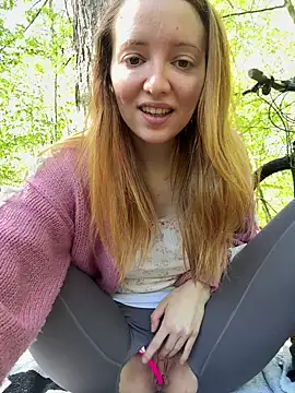 Snapshot of FayeFlame chatting on April 2026 09:59:02 AM FayeFlame online show from April 2026 09:59:02 AM