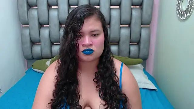 Madison Copers online show from December 2025 12:05:01 AM