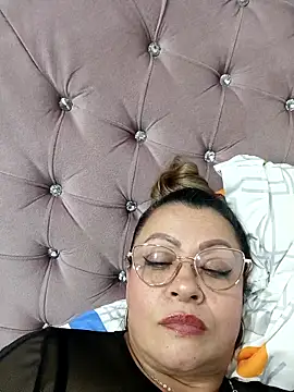 Asuna yuuky online show from April 2026 11:43:02 PM