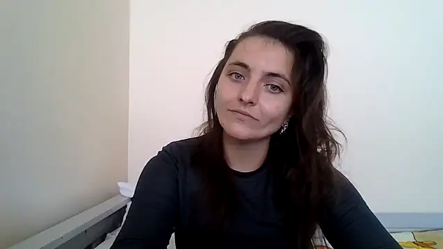 DInaraXRose online show from September 2025 11:54:01 AM