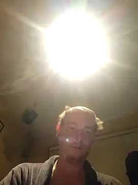 piercingpik online show from April 2026 11:10:01 PM