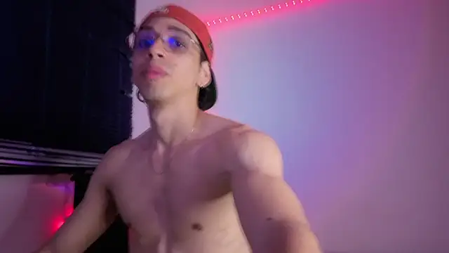 Mike 777king online show from March 2026 05:26:02 AM