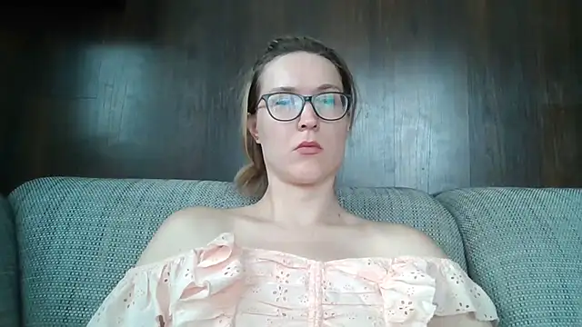 Snapshot of Jugira chatting on July 2026 01:47:01 PM Jugira online show from July 2026 01:47:01 PM