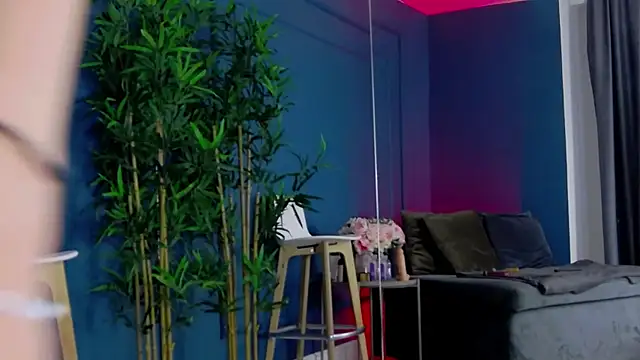 KimmDaviss online show from November 2025 06:38:02 AM