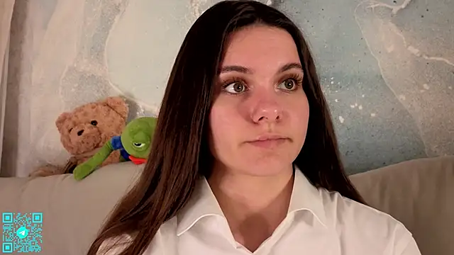 chloemilka online show from May 2026 07:41:02 PM