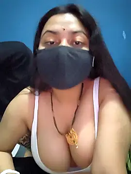 Snapshot of SassyWildCouple chatting on September 2025 04:29:01 PM SassyWildCouple online show from September 2025 04:29:01 PM