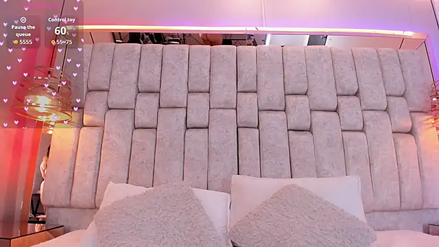 Snapshot of LissyConan chatting on November 2025 08:33:02 PM LissyConan online show from November 2025 08:33:02 PM