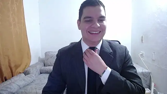 Victor Maitland online show from November 2025 03:43:02 AM