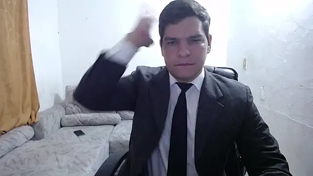 Victor Maitland online show from March 2026 03:45:01 AM