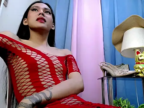 Snapshot of Ur_latinahotpaprika chatting on May 2026 01:40:01 PM Ur latinahotpaprika online show from May 2026 01:40:01 PM