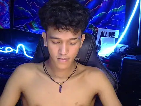 Snapshot of kenbigcockxx chatting on July 2026 05:55:02 AM kenbigcockxx online show from July 2026 05:55:02 AM
