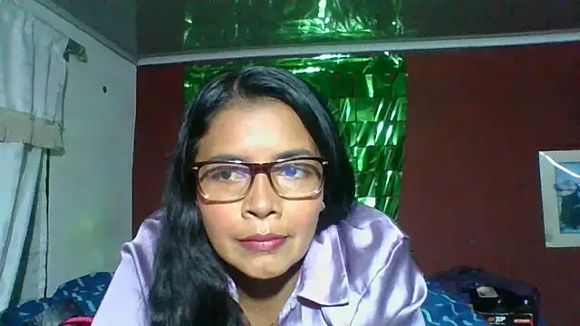 DianaOchoa  online show from October 2025 04:02:01 AM