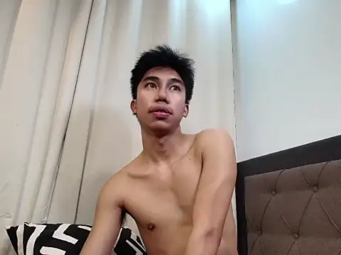 Snapshot of Ur_pinoyhotbrix chatting on April 2026 02:27:02 AM Ur pinoyhotbrix online show from April 2026 02:27:02 AM