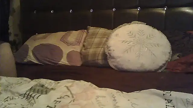 Snapshot of SmileCamille chatting on November 2025 03:14:02 PM SmileCamille online show from November 2025 03:14:02 PM