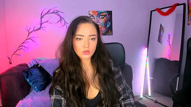 miki-niki online show from November 2025 01:24:02 PM