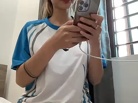 Min sara69 online show from October 2025 08:04:02 AM