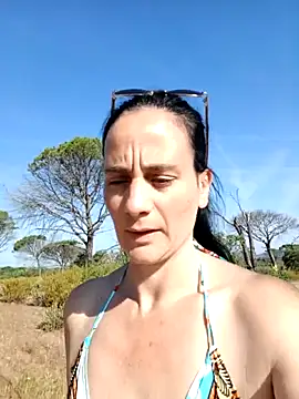 caro252 online show from May 2026 06:54:02 AM
