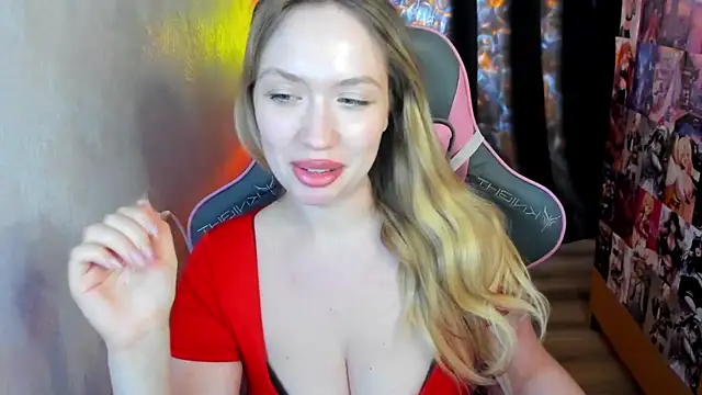 NicoleRiccii online show from March 2026 08:00:01 PM