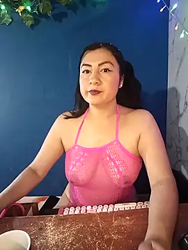 Snapshot of lunna_07 chatting on April 2026 02:32:02 PM lunna 07 online show from April 2026 02:32:02 PM