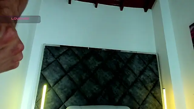 Dimitri Bass online show from December 2025 07:10:01 PM