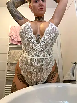 Jasmina-Joy online show from November 2025 05:02:01 AM