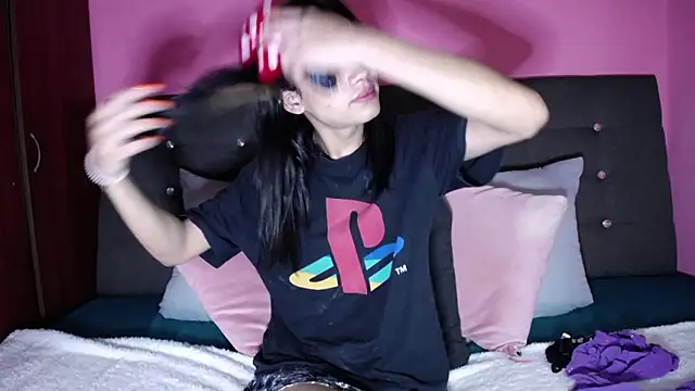 aleja spearsx online show from January 2026 12:21:01 PM