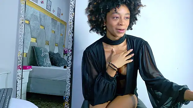 Snapshot of AliyahBrowns chatting on May 2026 08:14:02 PM AliyahBrowns online show from May 2026 08:14:02 PM