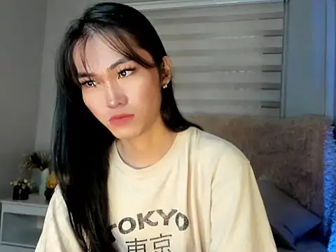 Snapshot of lovelychanel69xx chatting on September 2025 10:43:02 PM lovelychanel69xx online show from September 2025 10:43:02 PM