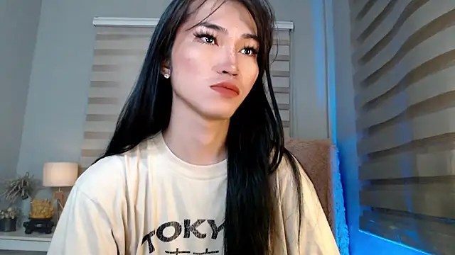 Snapshot of lovelychanel69xx chatting on October 2025 10:53:02 PM lovelychanel69xx online show from October 2025 10:53:02 PM