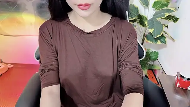 Snapshot of Bino119 chatting on April 2026 11:05:01 AM Bino119 online show from April 2026 11:05:01 AM