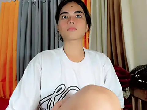 emerald greysonxx online show from February 2026 03:31:02 PM