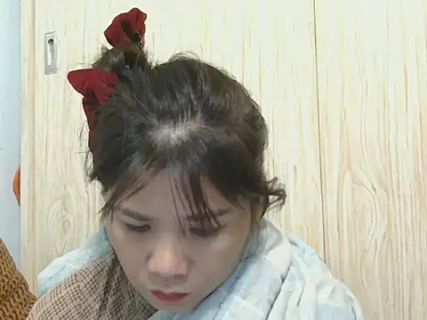 Ori299 online show from November 2025 05:22:02 AM